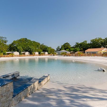 Отель Camping Le Bois Joli Экстерьер фото
