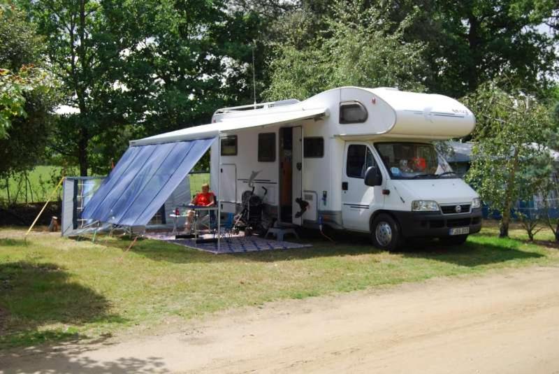 Отель Camping Le Bois Joli Экстерьер фото