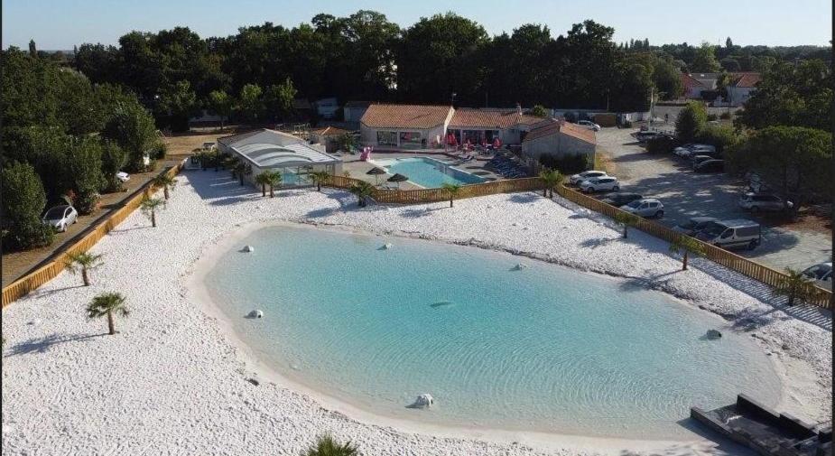 Отель Camping Le Bois Joli Экстерьер фото